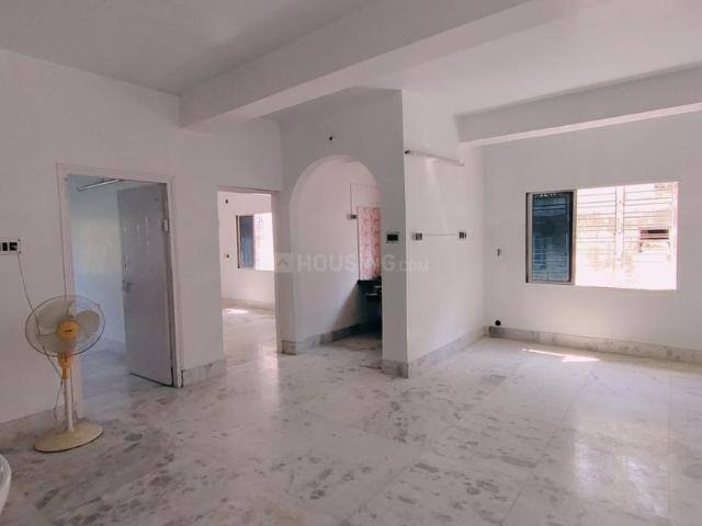3 BHK Apartment in Airport Gate no. 1 for resale Kolkata. The reference number is 21111211