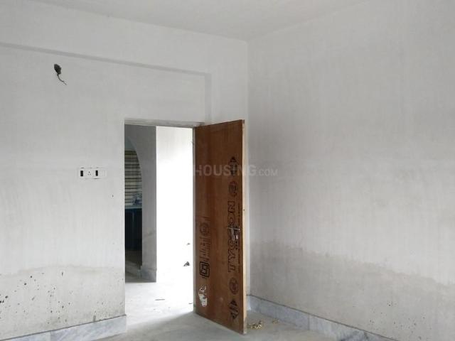 3 BHK Apartment in Airport Gate no. 1 for resale Kolkata. The reference number is 21127844