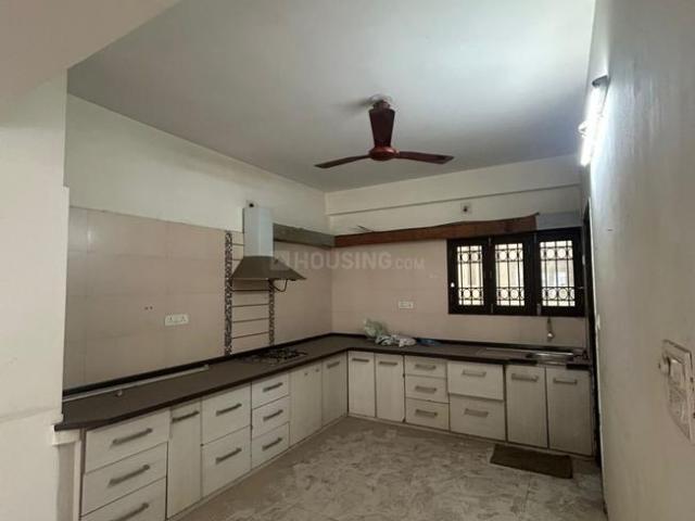 3 BHK Apartment in Akota for rent Vadodara. The reference number is 19888357