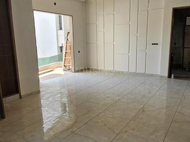 3 BHK Apartment in Akota for resale Vadodara. The reference number is 19942478