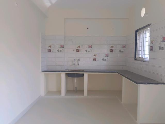 3 BHK Apartment in Alwal for resale Secunderabad. The reference number is 21285477