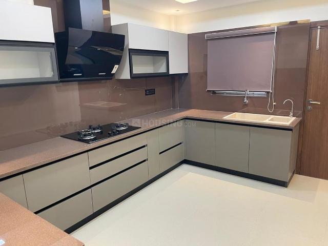 3 BHK Apartment in Alwarpet for rent Chennai. The reference number is 19851297