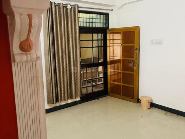 3 BHK Apartment in Aliganj for resale Lucknow. The reference number is 20322996