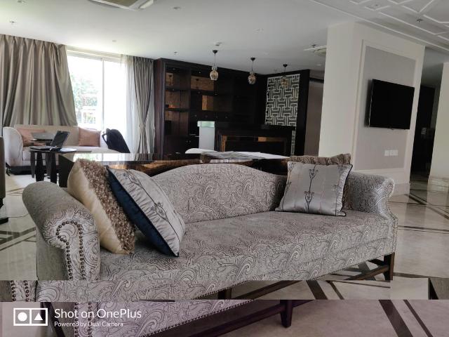 3 BHK Apartment in Alipore for rent Kolkata. The reference number is 21039234
