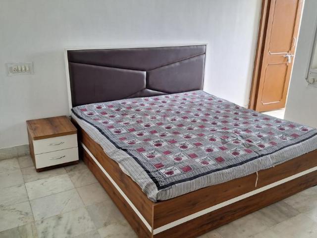 3 BHK Apartment in Alkapuri for rent Vadodara. The reference number is 20646144