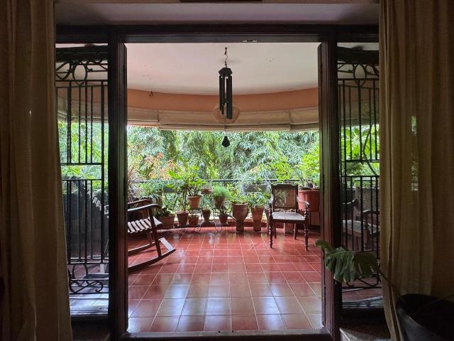 3 BHK Apartment in Ashok Nagar for rent Bengaluru. The reference number is 20981083
