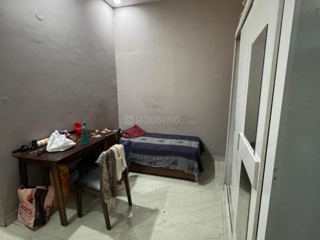3 BHK Apartment in Ashok Vihar for resale New Delhi. The reference number is 16711260