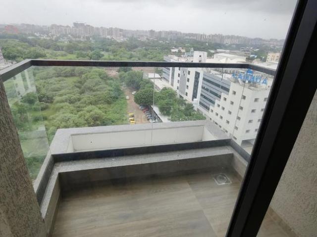 3 BHK Apartment in Bodakdev for rent Ahmedabad. The reference number is 20970501