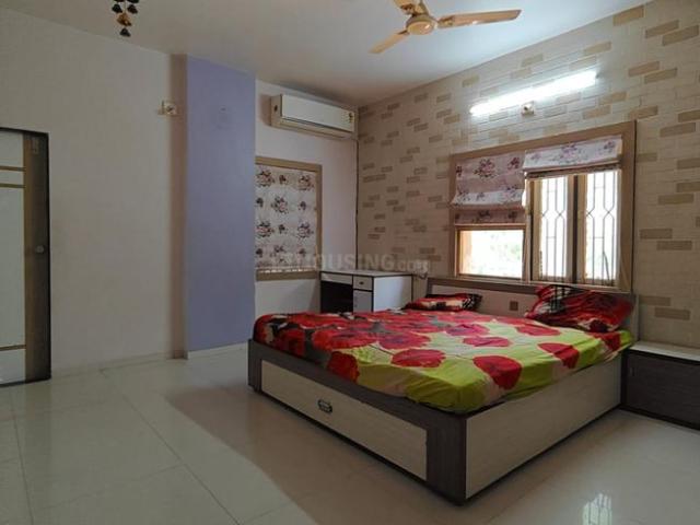 3 BHK Apartment in Bodakdev for rent Ahmedabad. The reference number is 21156507