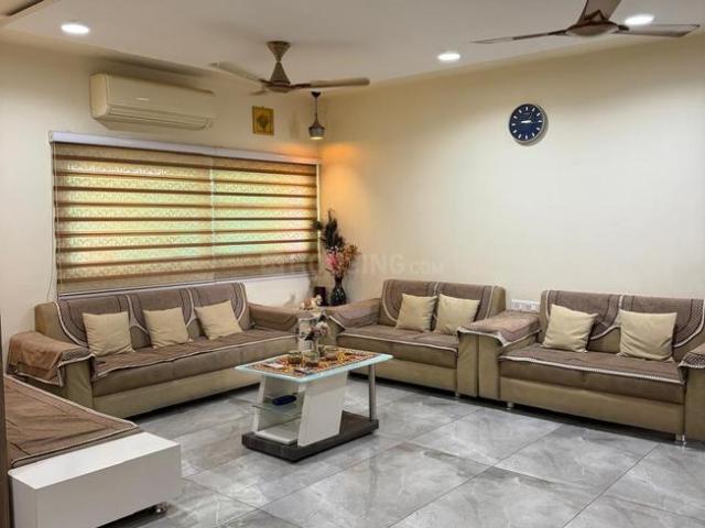 3 BHK Apartment in Bodakdev for resale Ahmedabad. The reference number is 20317951