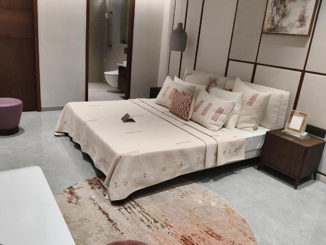 3 BHK Apartment in Bodakdev for resale Ahmedabad. The reference number is 21052791