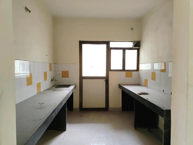 3 BHK Apartment in Boisar for resale Mumbai. The reference number is 19420164