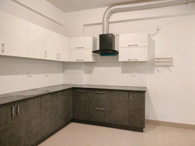 3 BHK Apartment in Bommasandra for rent Bengaluru. The reference number is 17757436