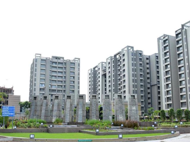 3 BHK Apartment in Bopal for rent Ahmedabad. The reference number is 21056595