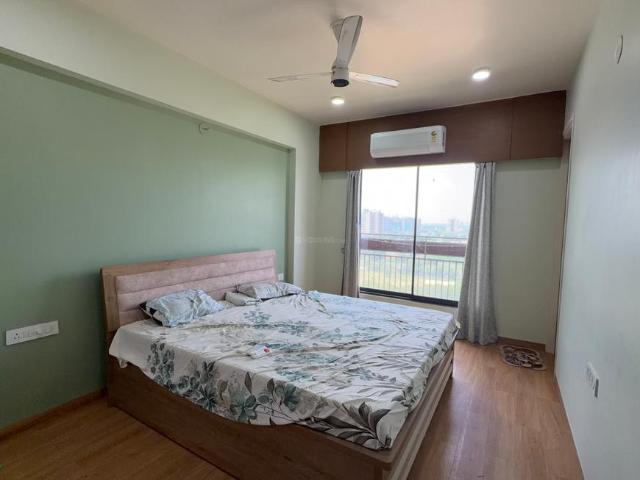 3 BHK Apartment in Bopal for rent Ahmedabad. The reference number is 21156923