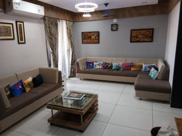 3 BHK Apartment in Bopal for rent Ahmedabad. The reference number is 6475774