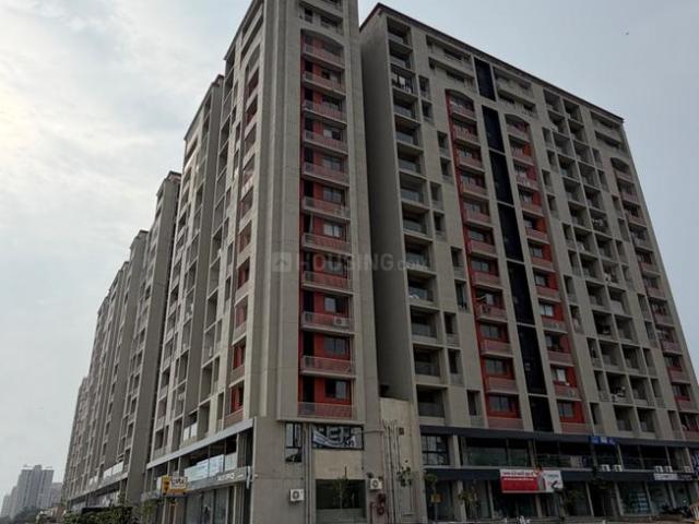 3 BHK Apartment in Bopal for resale Ahmedabad. The reference number is 21112106