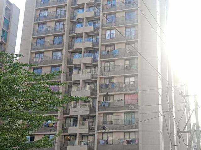 3 BHK Apartment in Bopal for resale Ahmedabad. The reference number is 21157201