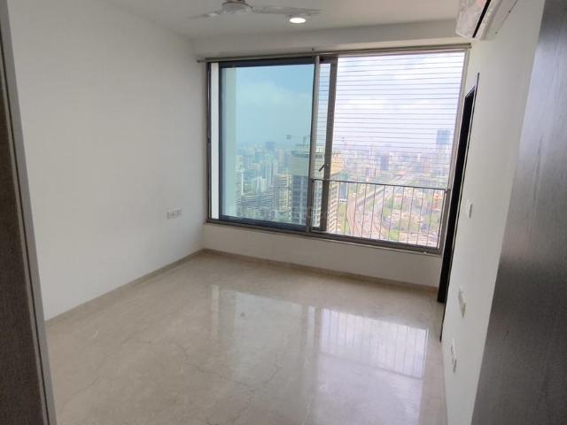 3 BHK Apartment in Borivali East for rent Mumbai. The reference number is 19468855