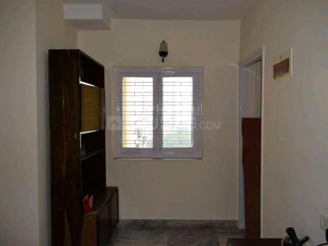 3 BHK Apartment in Borivali East for rent Mumbai. The reference number is 20948316