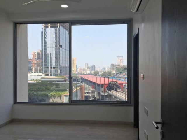 3 BHK Apartment in Borivali East for resale Mumbai. The reference number is 21301734