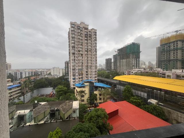 3 BHK Apartment in Borivali West for rent Mumbai. The reference number is 20765535