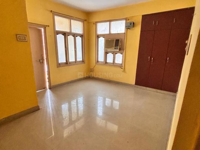 3 BHK Apartment in Bailey Road for rent Patna. The reference number is 20433787