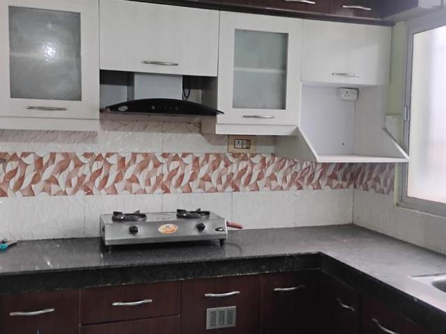 3 BHK Apartment in Bailey Road for rent Patna. The reference number is 21275222