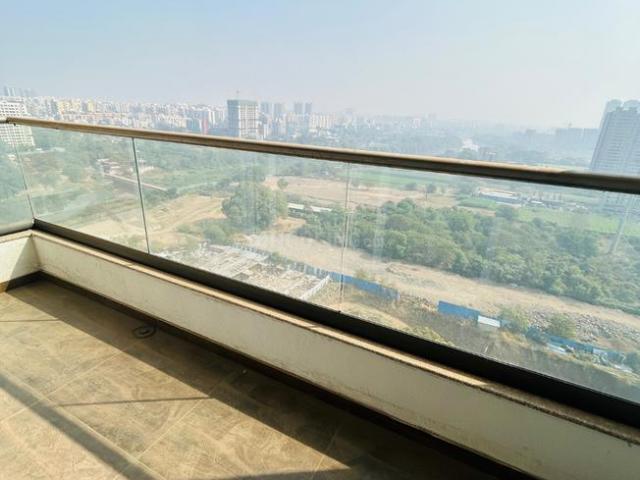 3 BHK Apartment in Balewadi for rent Pune. The reference number is 16336573
