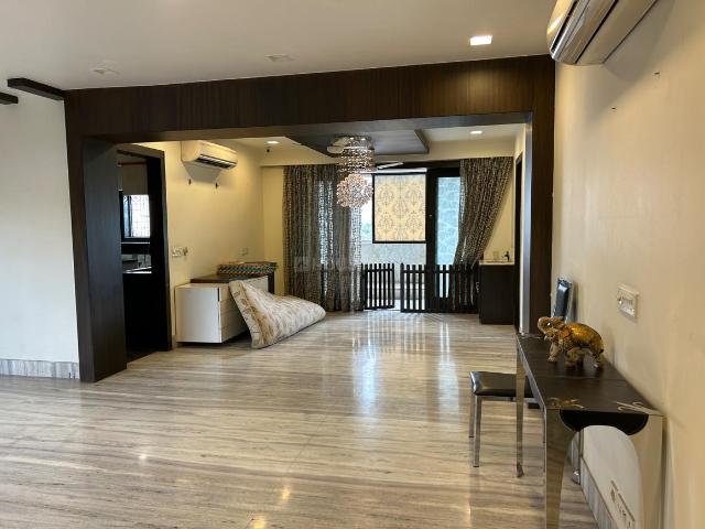 3 BHK Apartment in Ballygunge for rent Kolkata. The reference number is 17666860