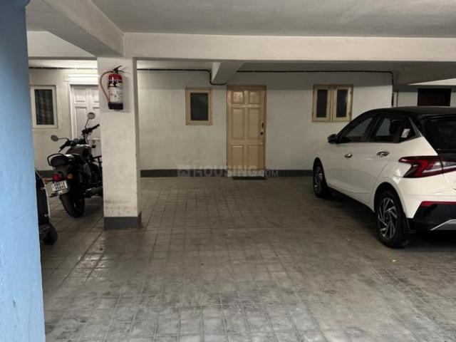 3 BHK Apartment in Ballygunge for rent Kolkata. The reference number is 21046008