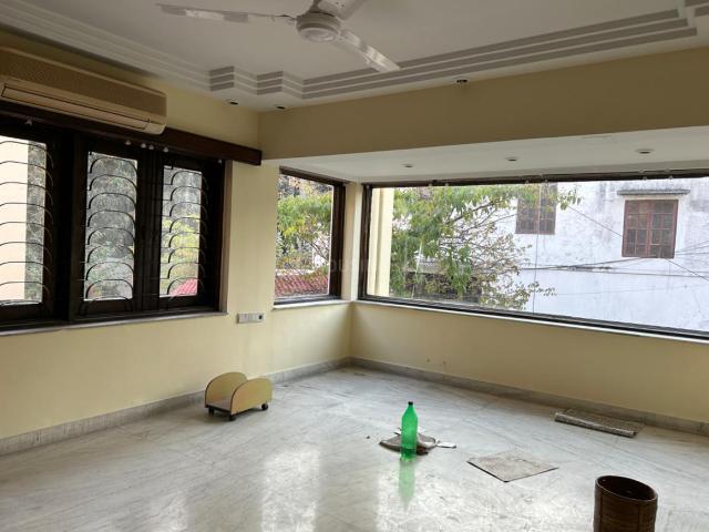 3 BHK Apartment in Ballygunge for resale Kolkata. The reference number is 14731001