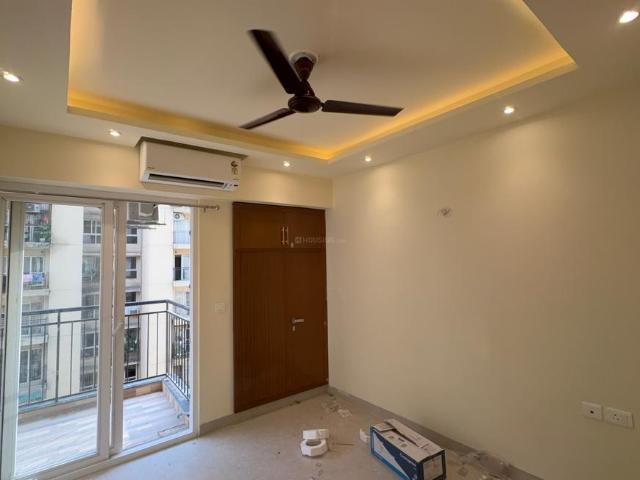 3 BHK Apartment in Bamheta Village for rent Ghaziabad. The reference number is 20977914