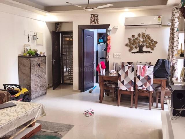 3 BHK Apartment in Bamheta Village for resale Ghaziabad. The reference number is 19543324