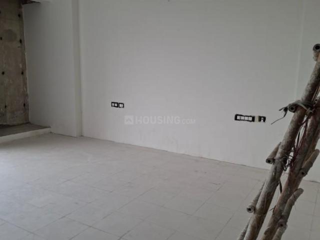 3 BHK Apartment in Bamheta for resale Ghaziabad. The reference number is 19827069