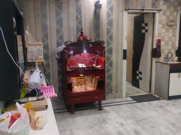 3 BHK Apartment in Bangur Avenue for rent Kolkata. The reference number is 16766907