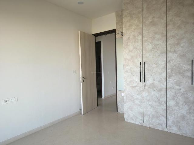 3 BHK Apartment in Bandra East for rent Mumbai. The reference number is 18165695
