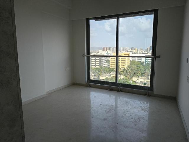 3 BHK Apartment in Bandra East for rent Mumbai. The reference number is 18165720