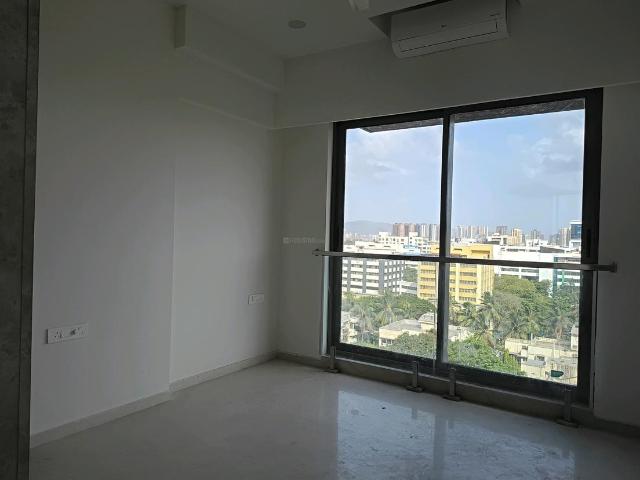 3 BHK Apartment in Bandra East for rent Mumbai. The reference number is 19136390
