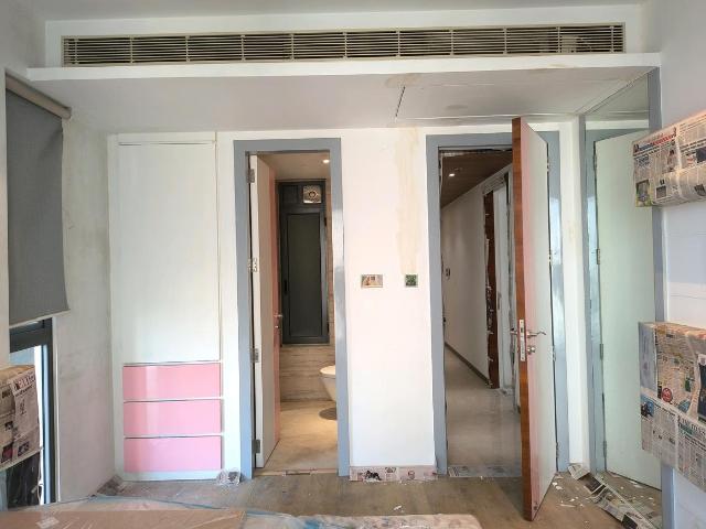 3 BHK Apartment in Bandra East for rent Mumbai. The reference number is 19488058