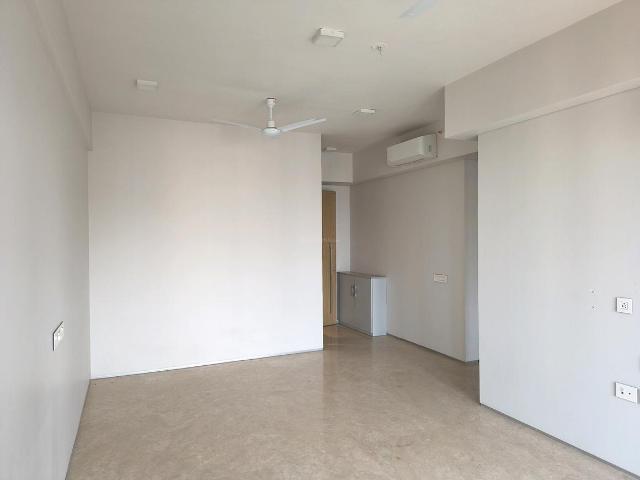 3 BHK Apartment in Bandra East for rent Mumbai. The reference number is 19488120