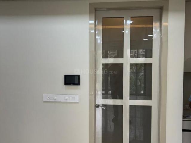 3 BHK Apartment in Bandra East for rent Mumbai. The reference number is 20330037