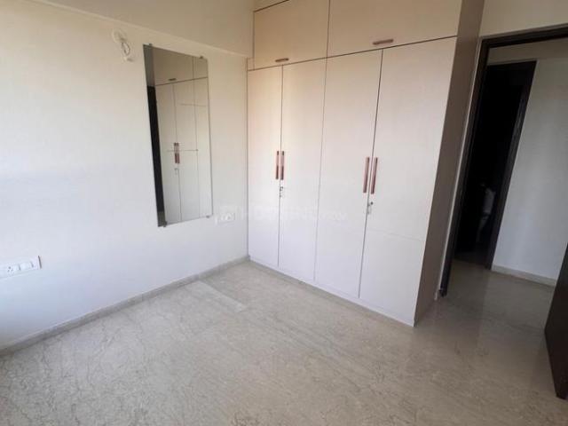 3 BHK Apartment in Bandra East for rent Mumbai. The reference number is 20431253