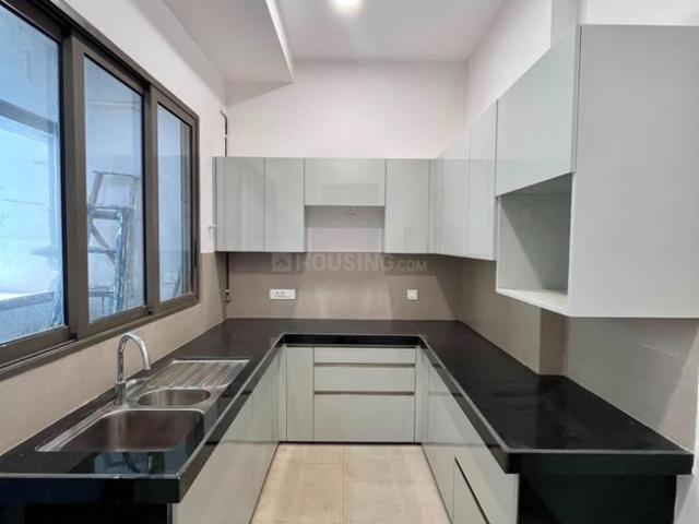 3 BHK Apartment in Bandra East for rent Mumbai. The reference number is 20459924