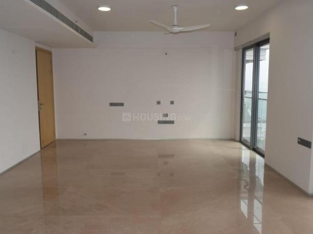 3 BHK Apartment in Bandra East for rent Mumbai. The reference number is 21106820