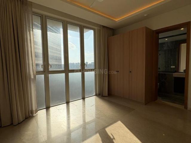 3 BHK Apartment in Bandra East for rent Mumbai. The reference number is 21129717