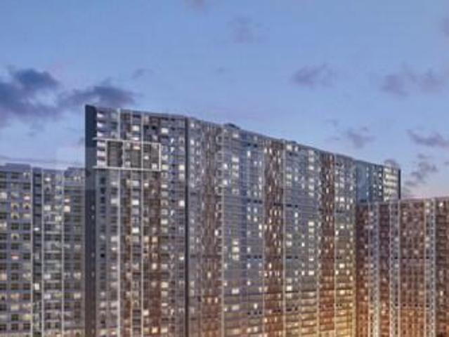 3 BHK Apartment in Bandra East for rent Mumbai. The reference number is 21170276