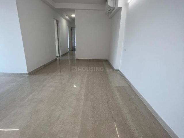 3 BHK Apartment in Bandra East for rent Mumbai. The reference number is 21216886