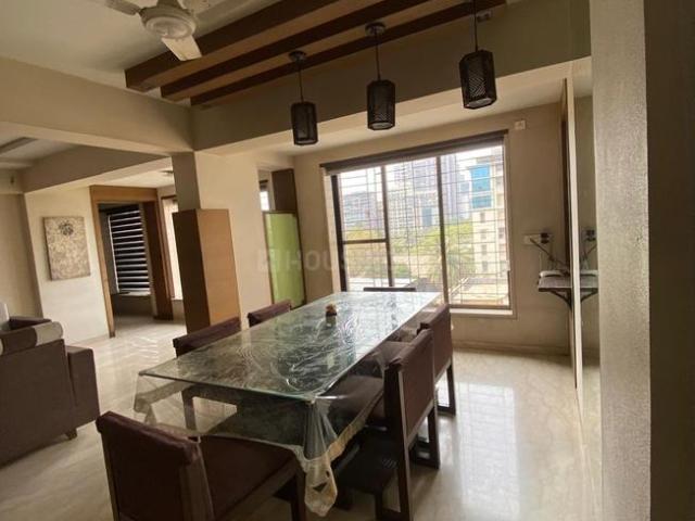 3 BHK Apartment in Bandra East for rent Mumbai. The reference number is 21238411
