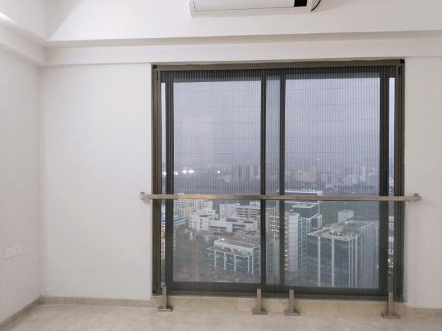 3 BHK Apartment in Bandra East for resale Mumbai. The reference number is 21159568